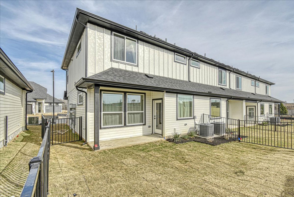 model home yard